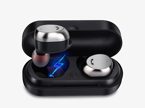 How to extend the service life of the headphone plug connector?